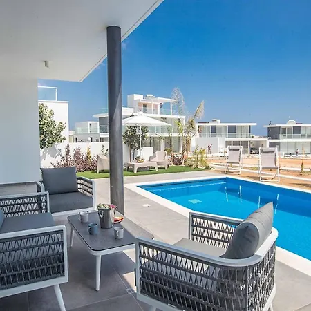 Olivine Pearl 6 Villa *